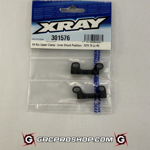 XRAY - XRA301576 - X4 ALU UPPER CLAMP - INNER SHOCK POSITION - SWISS 7075 T6 (L+R)