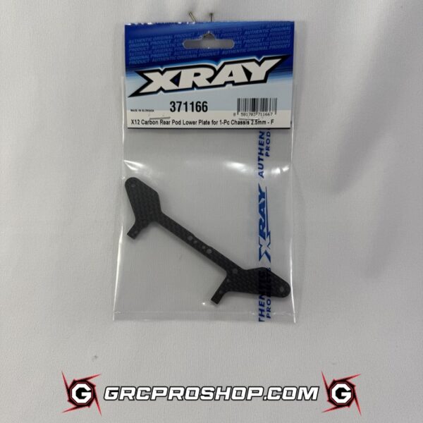 XRAY 371166 - X12 CARBON REAR POD LOWER PLATE FOR 1-PIECE CHASSIS - FRONT